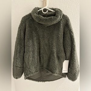Lulu lemon Warm Restore Sherpa Pullover